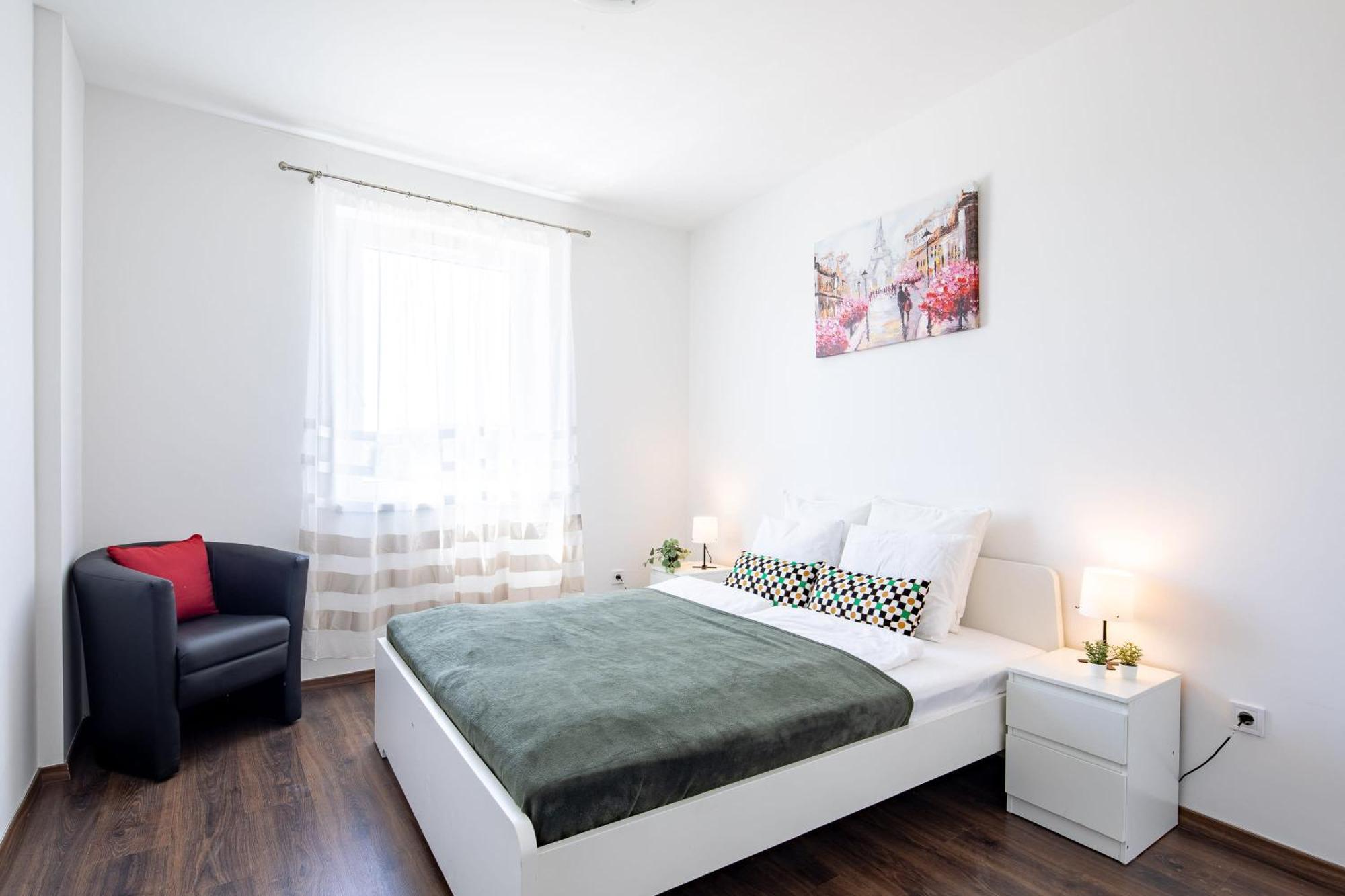 Apartment - Balcony - Cozy - Ac